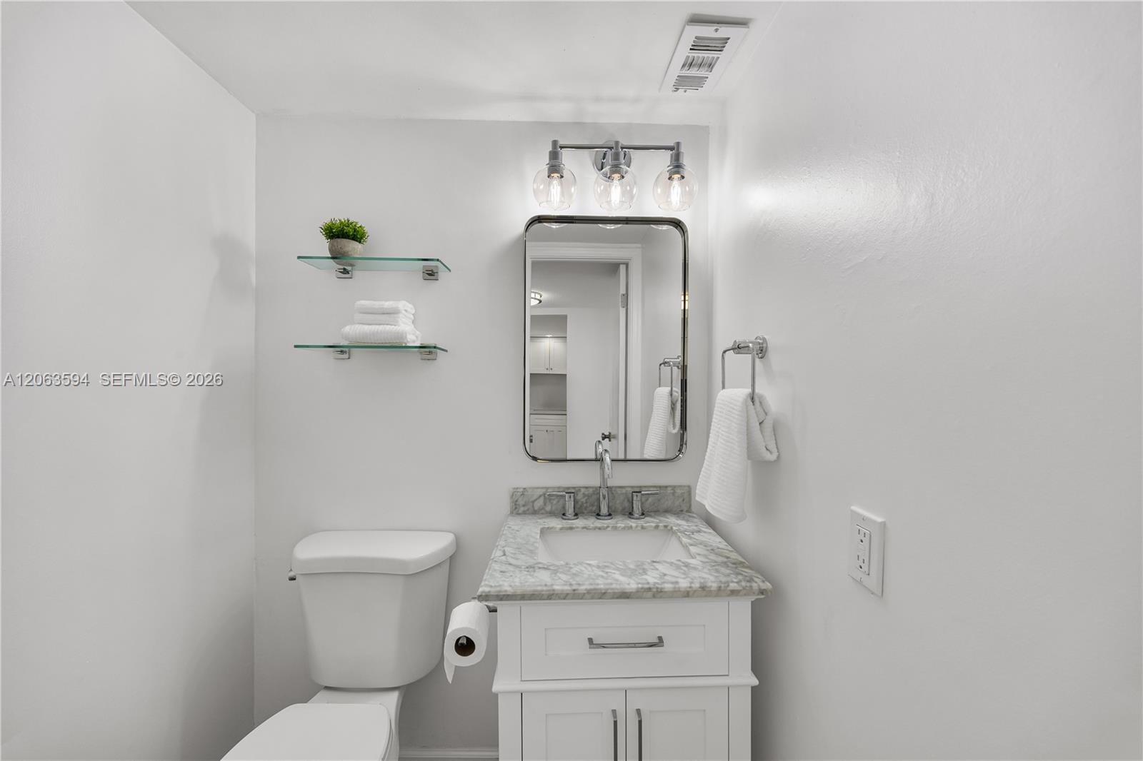 Photo of 1825 Ocean Dr #313, Hallandale Beach, Florida, 33009 -