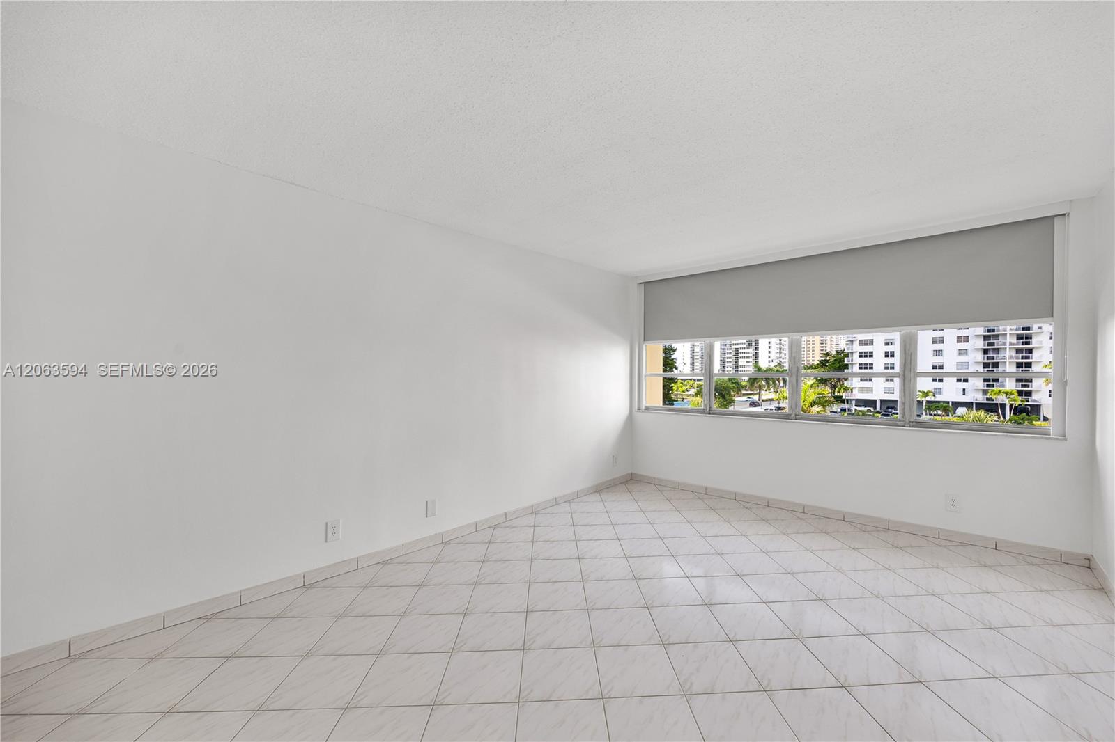 Photo of 1825 Ocean Dr #313, Hallandale Beach, Florida, 33009 -
