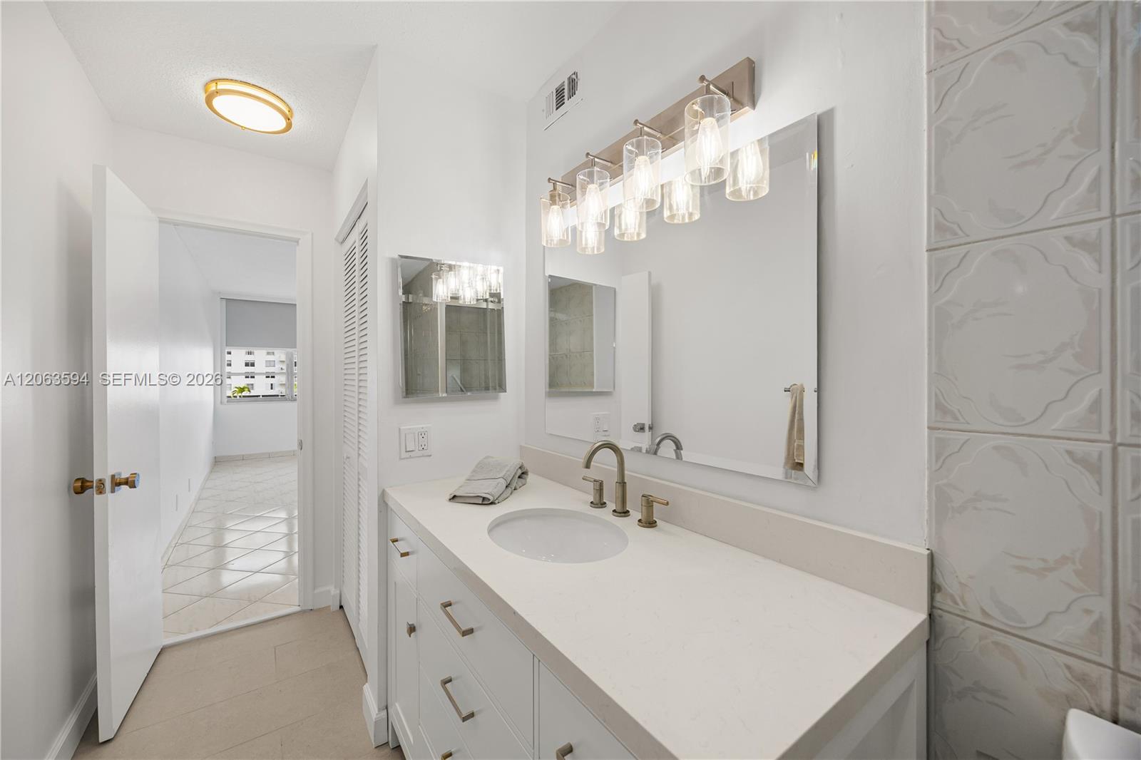 Photo of 1825 Ocean Dr #313, Hallandale Beach, Florida, 33009 -