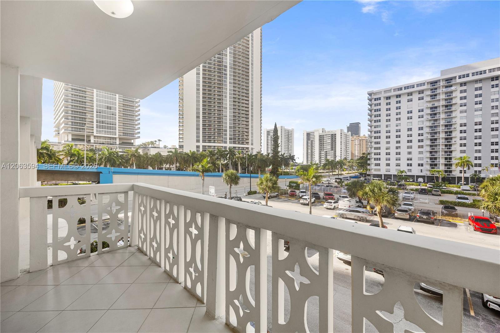Photo of 1825 Ocean Dr #313, Hallandale Beach, Florida, 33009 -