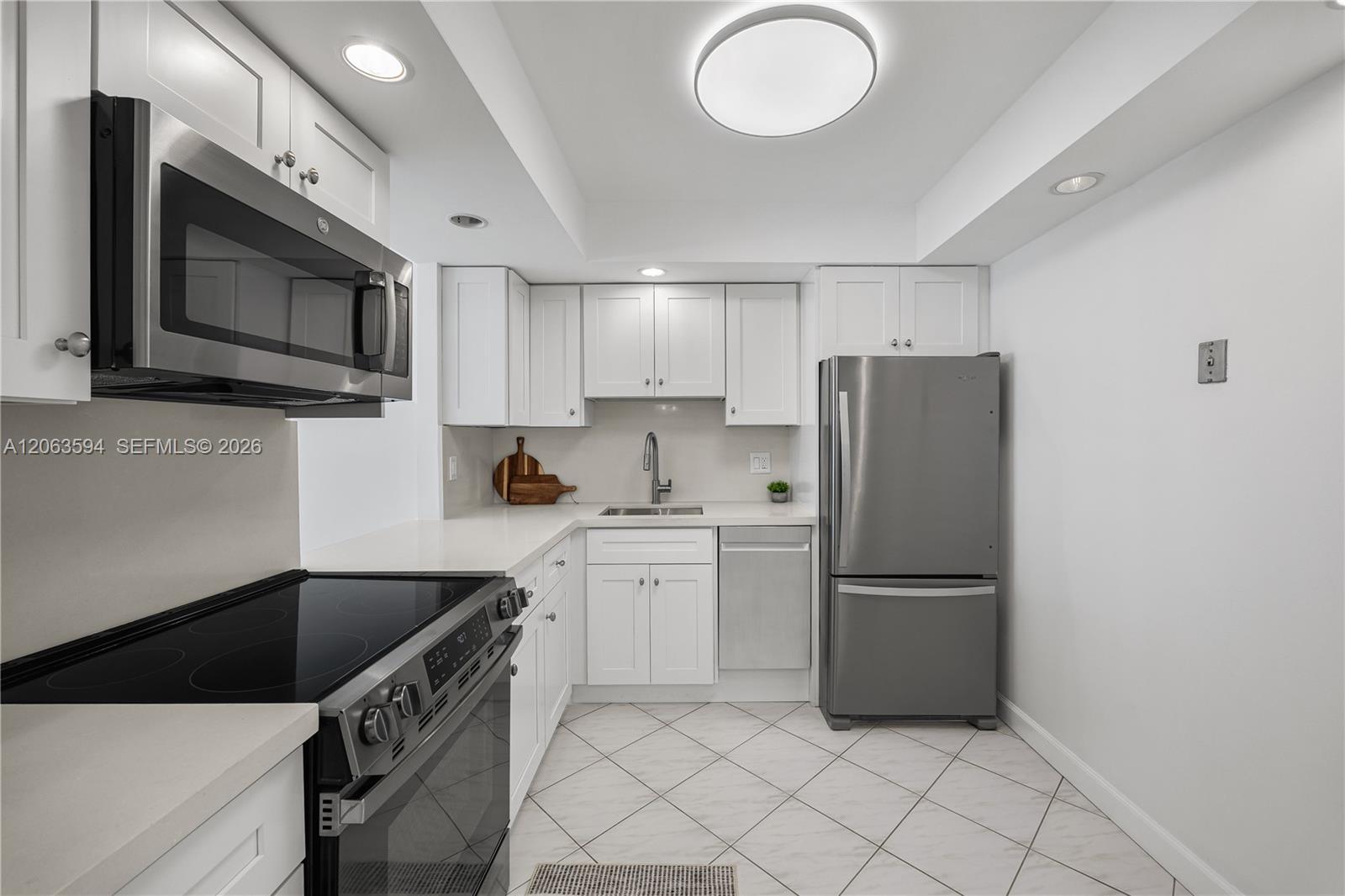 Photo of 1825 Ocean Dr #313, Hallandale Beach, Florida, 33009 -