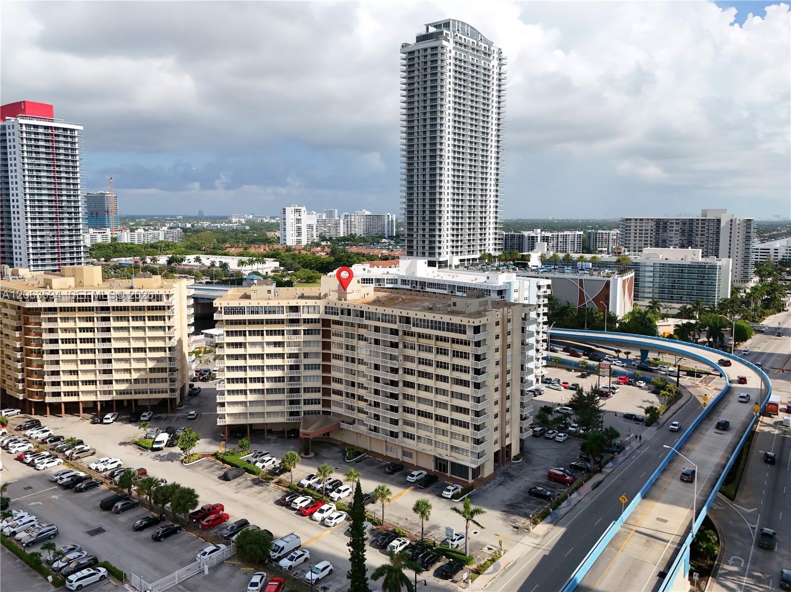 Photo of 1825 Ocean Dr #313, Hallandale Beach, Florida, 33009 -