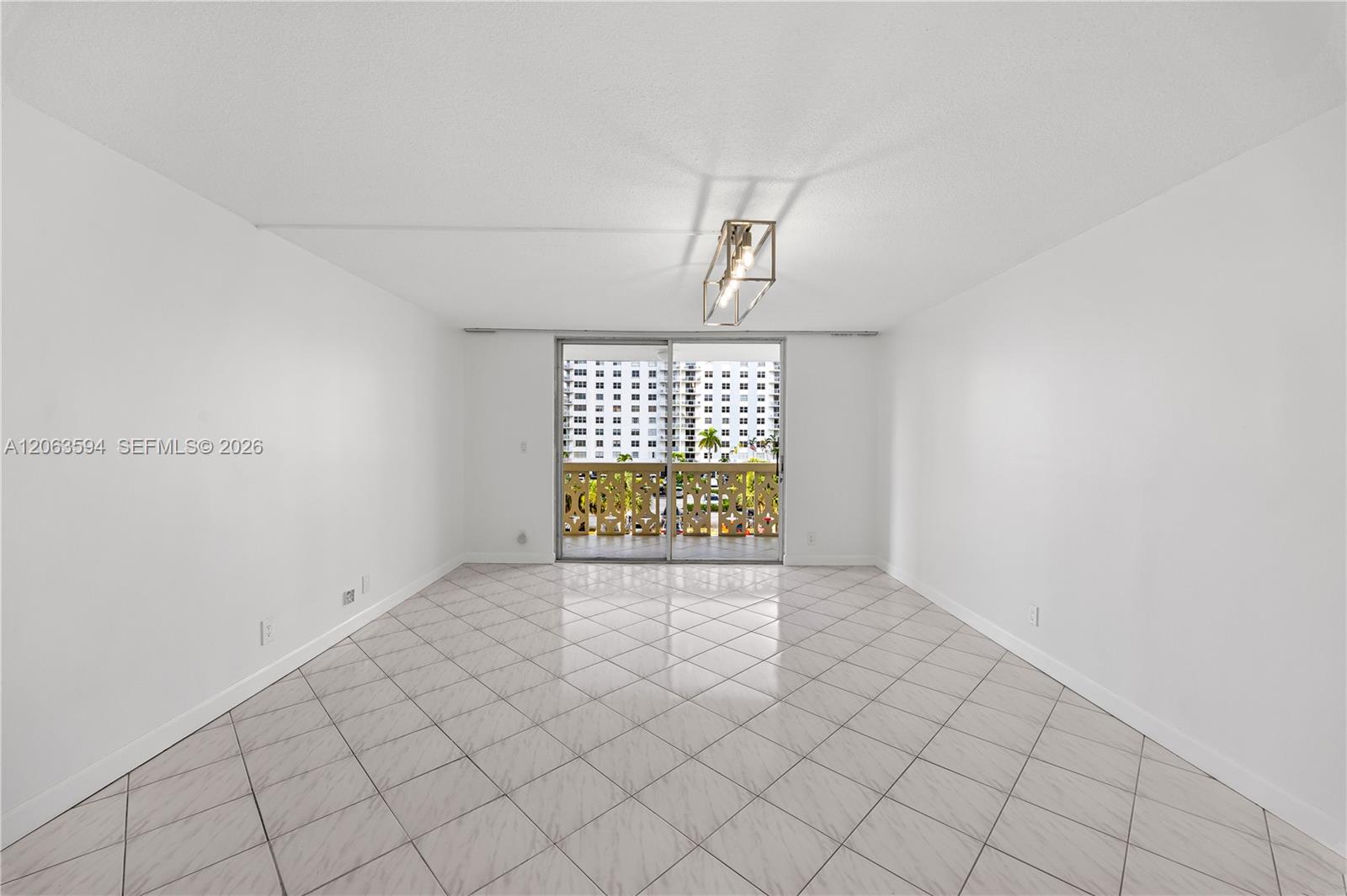 Photo of 1825 Ocean Dr #313, Hallandale Beach, Florida, 33009 -