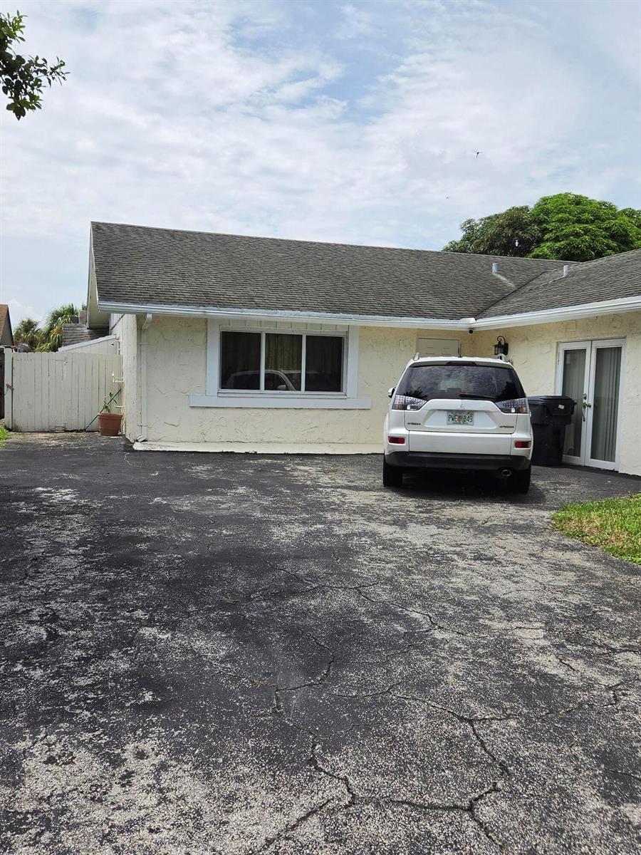 7520 4 / 2 1868 sq. ft. $ 2026-08-02 0 foto