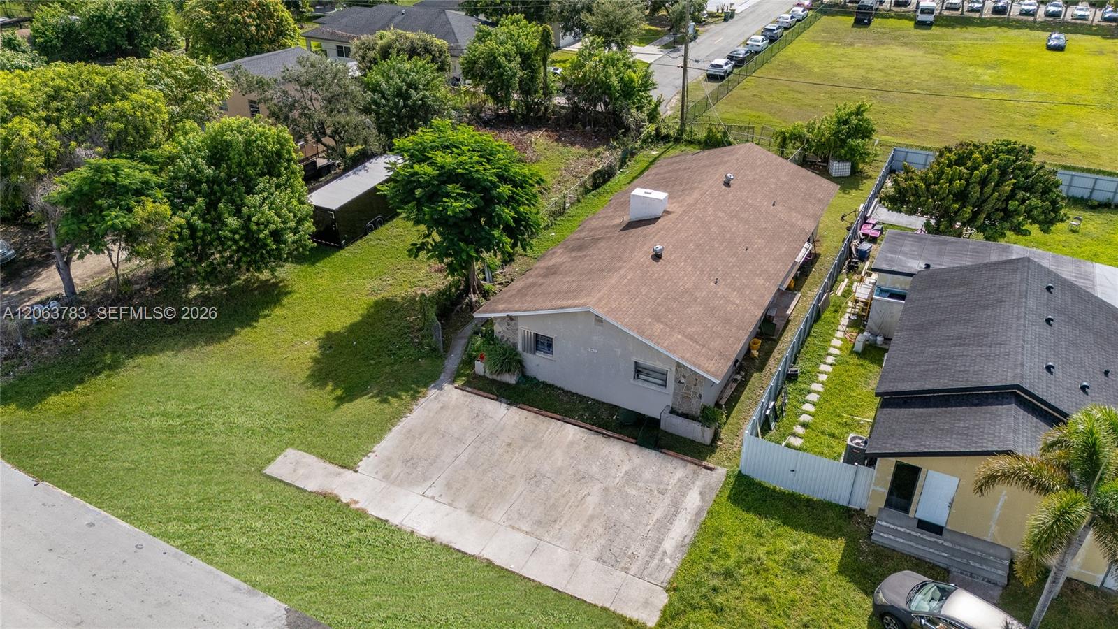   /  2070 sq. ft. $ 2026-08-01 0 foto