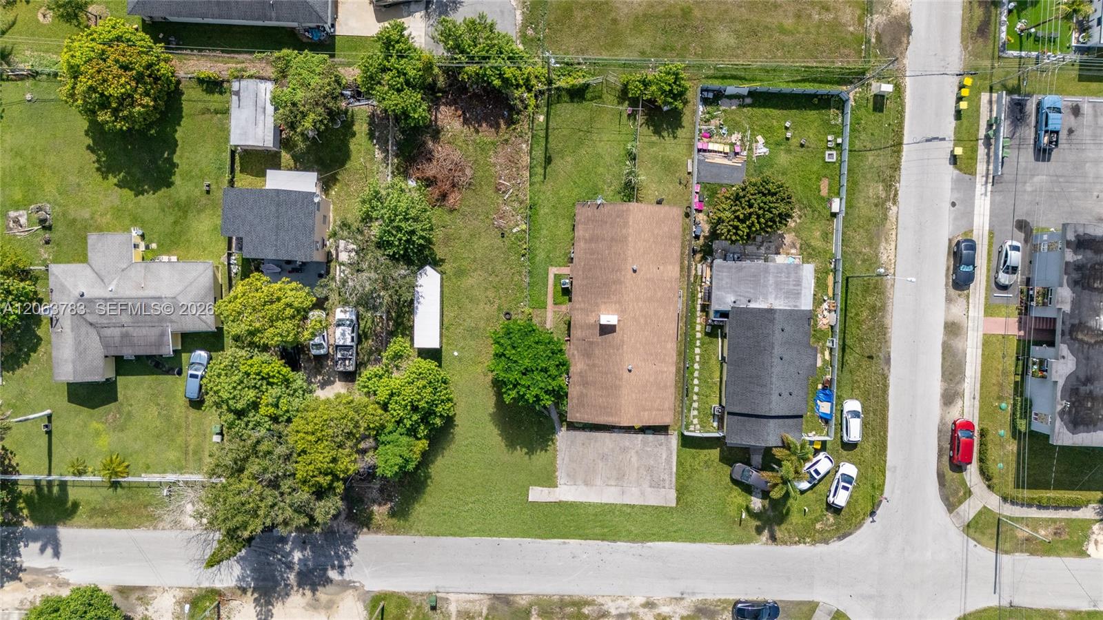   /  2070 sq. ft. $ 2026-08-01 0 foto