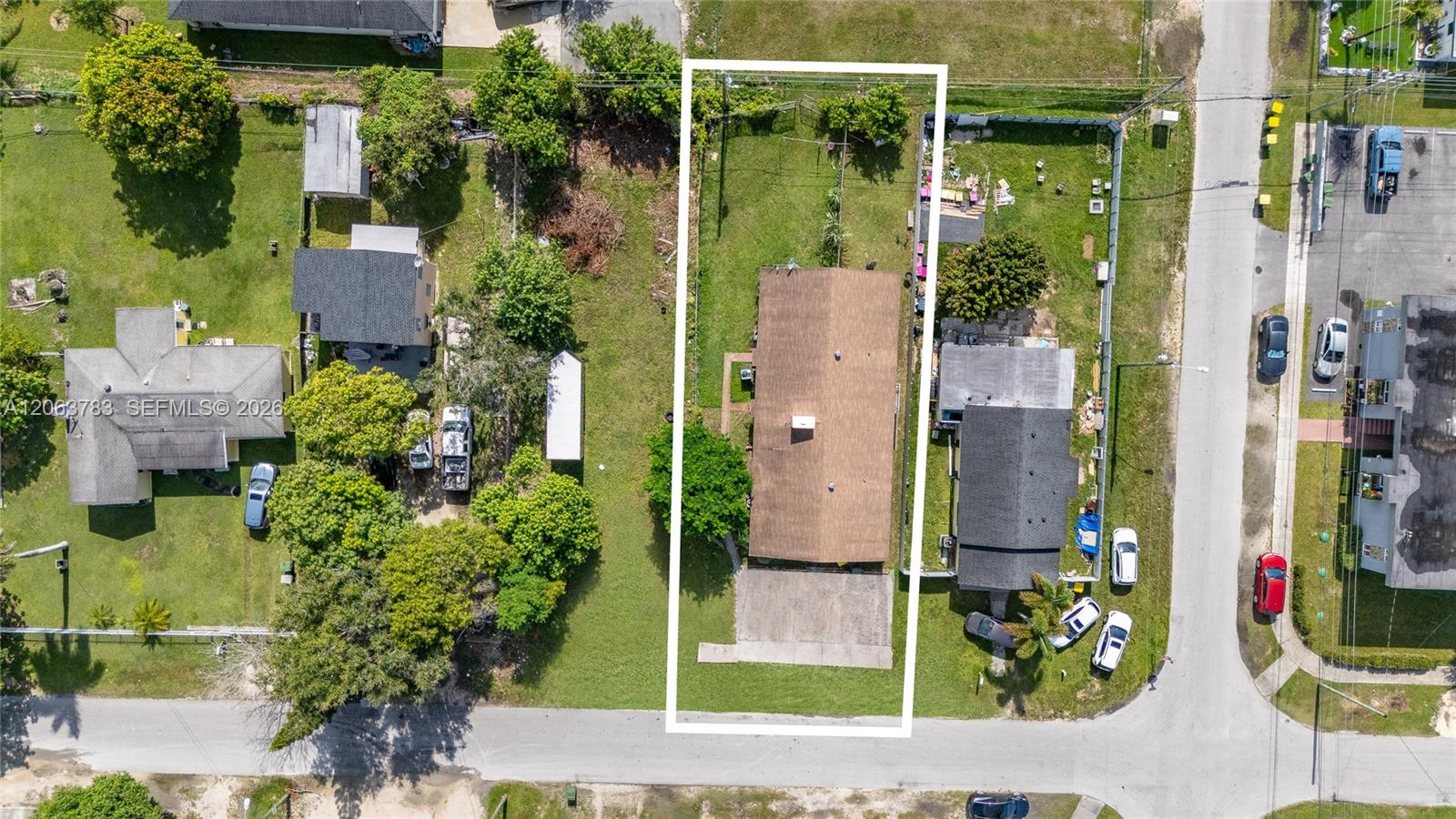   /  2070 sq. ft. $ 2026-08-01 0 foto