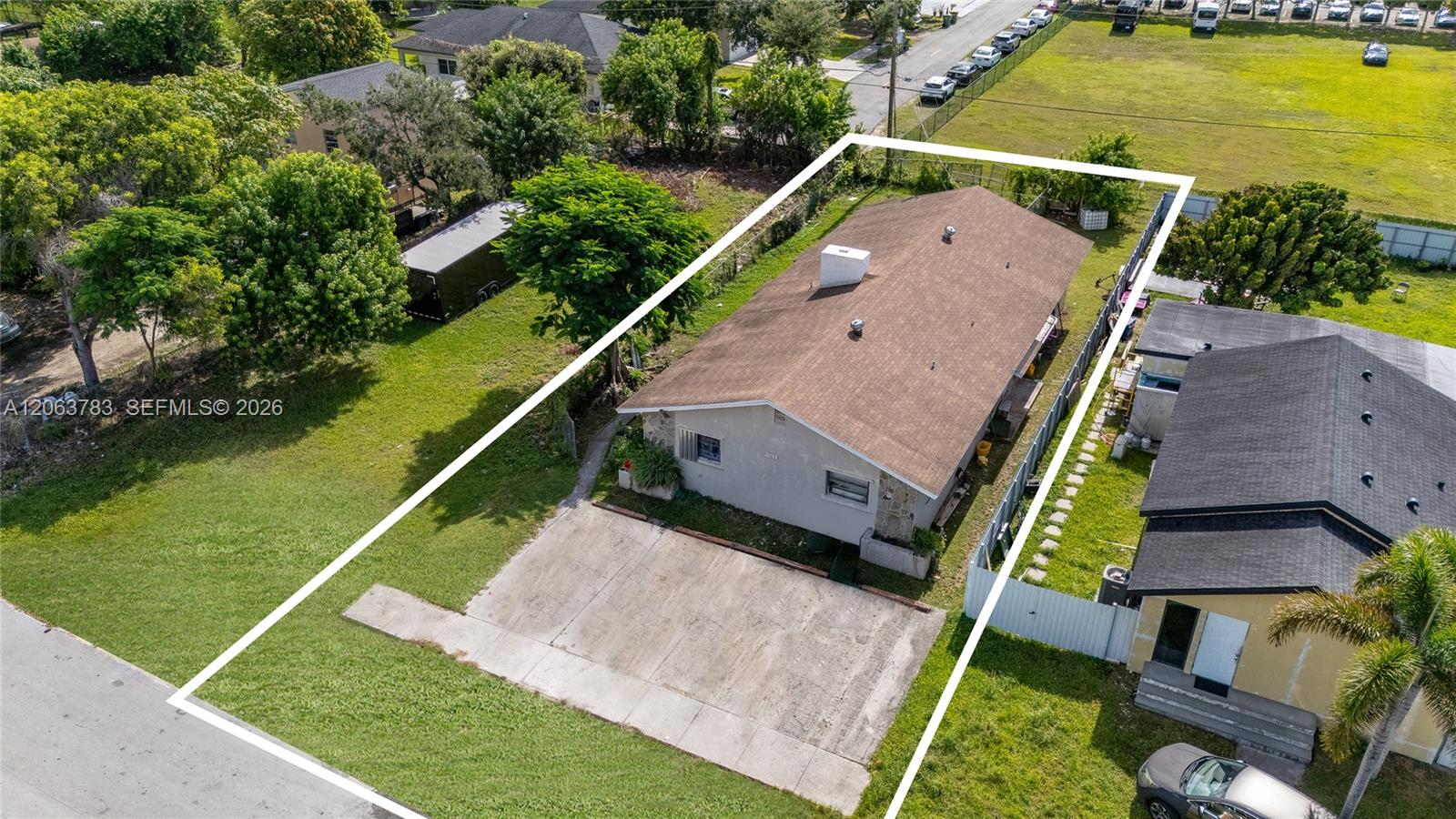   /  2070 sq. ft. $ 2026-08-01 0 foto