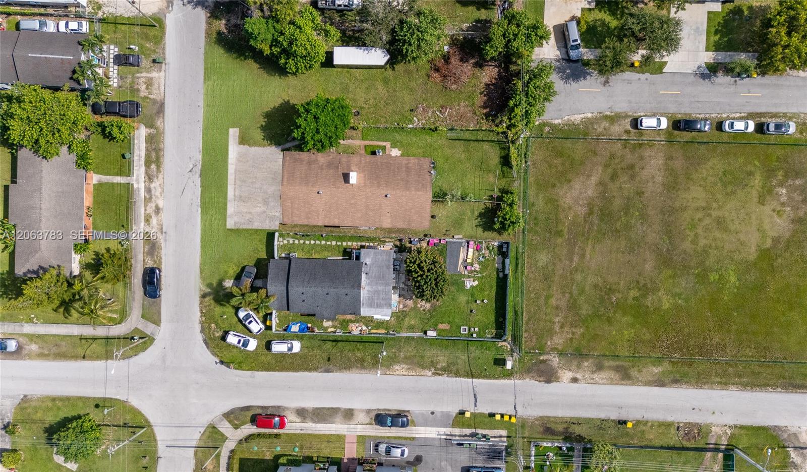   /  2070 sq. ft. $ 2026-08-01 0 foto