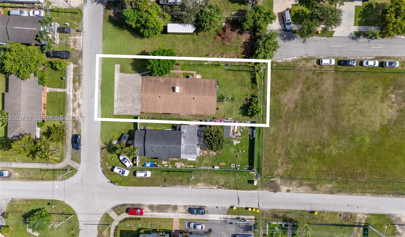   /  2070 sq. ft. $ 2026-08-01 0 foto