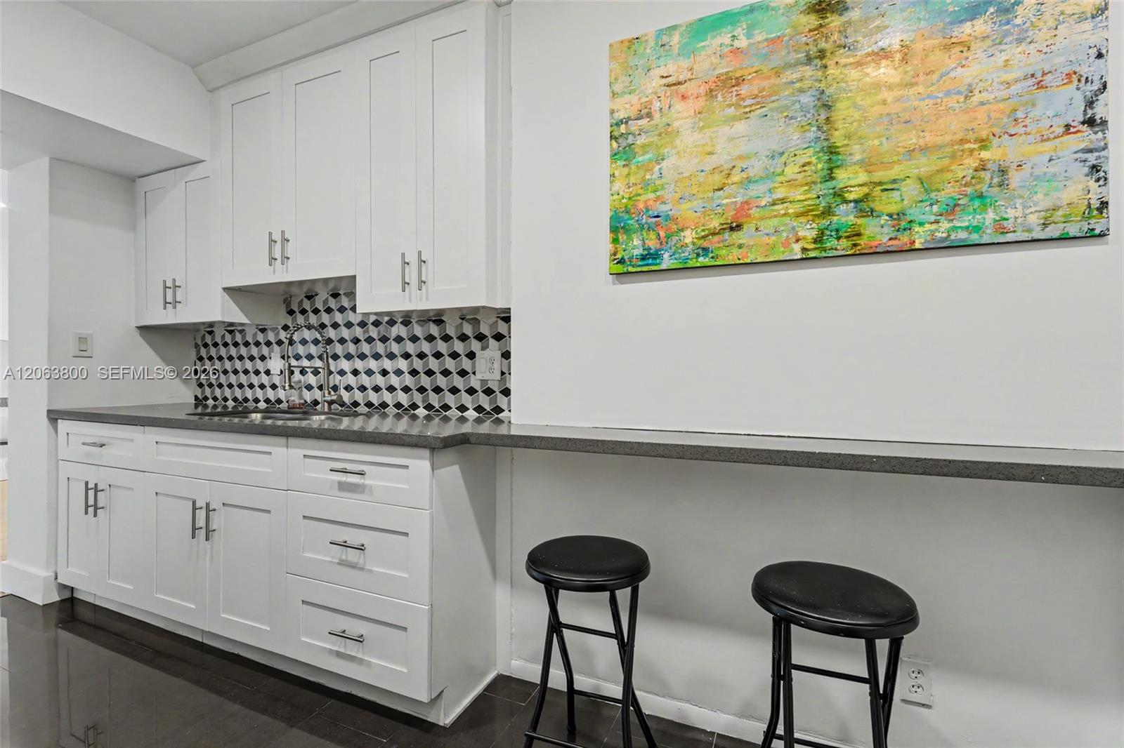 1005A 1 / 2 844 sq. ft. $ 2026-08-01 0 Photo