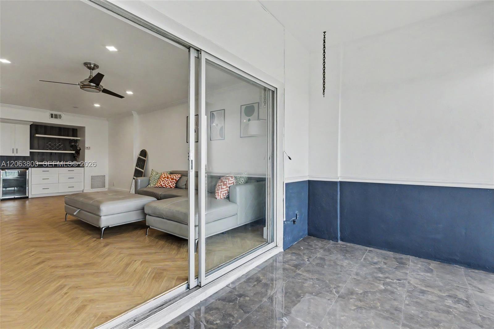 1005A 1 / 2 844 sq. ft. $ 2026-08-01 0 Photo