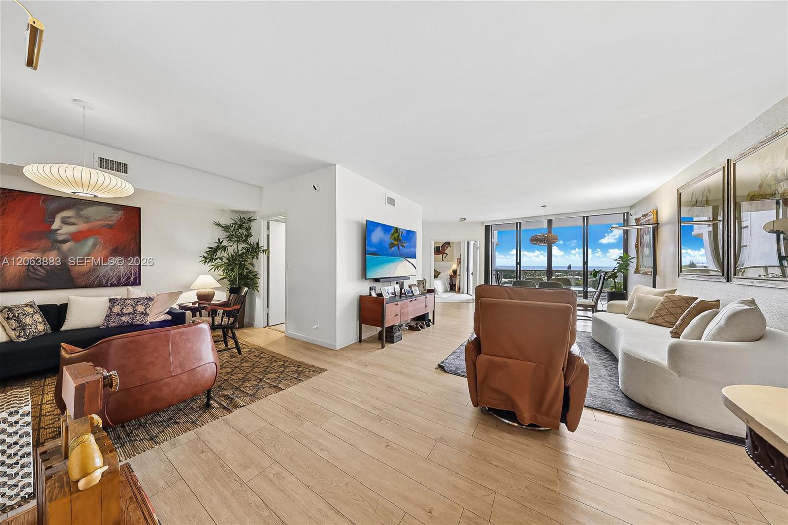 Photo of 20281 Country Club Dr #810, Aventura, Florida, 33180 -