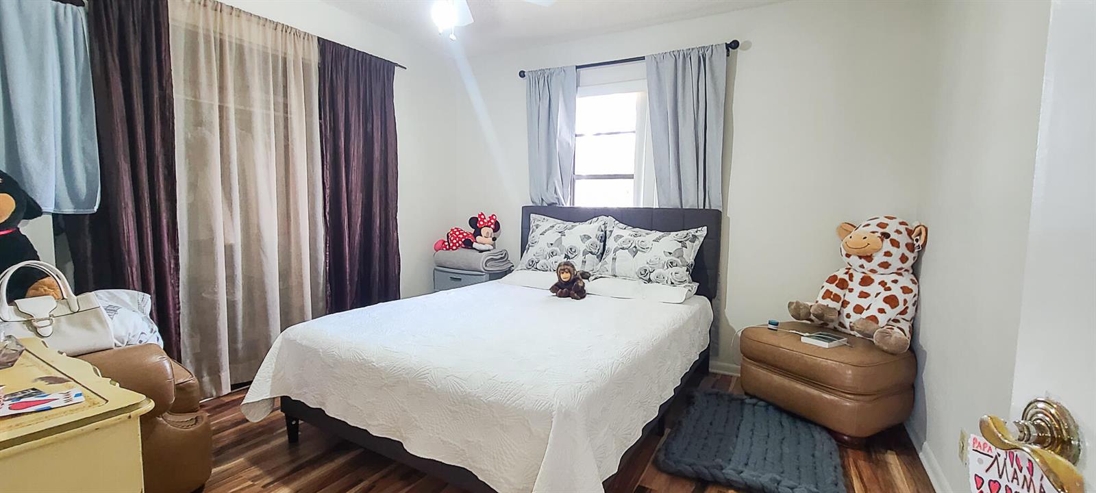 Ver detalles / 0 1800 sq. ft. $ 2026-08-03 0 foto