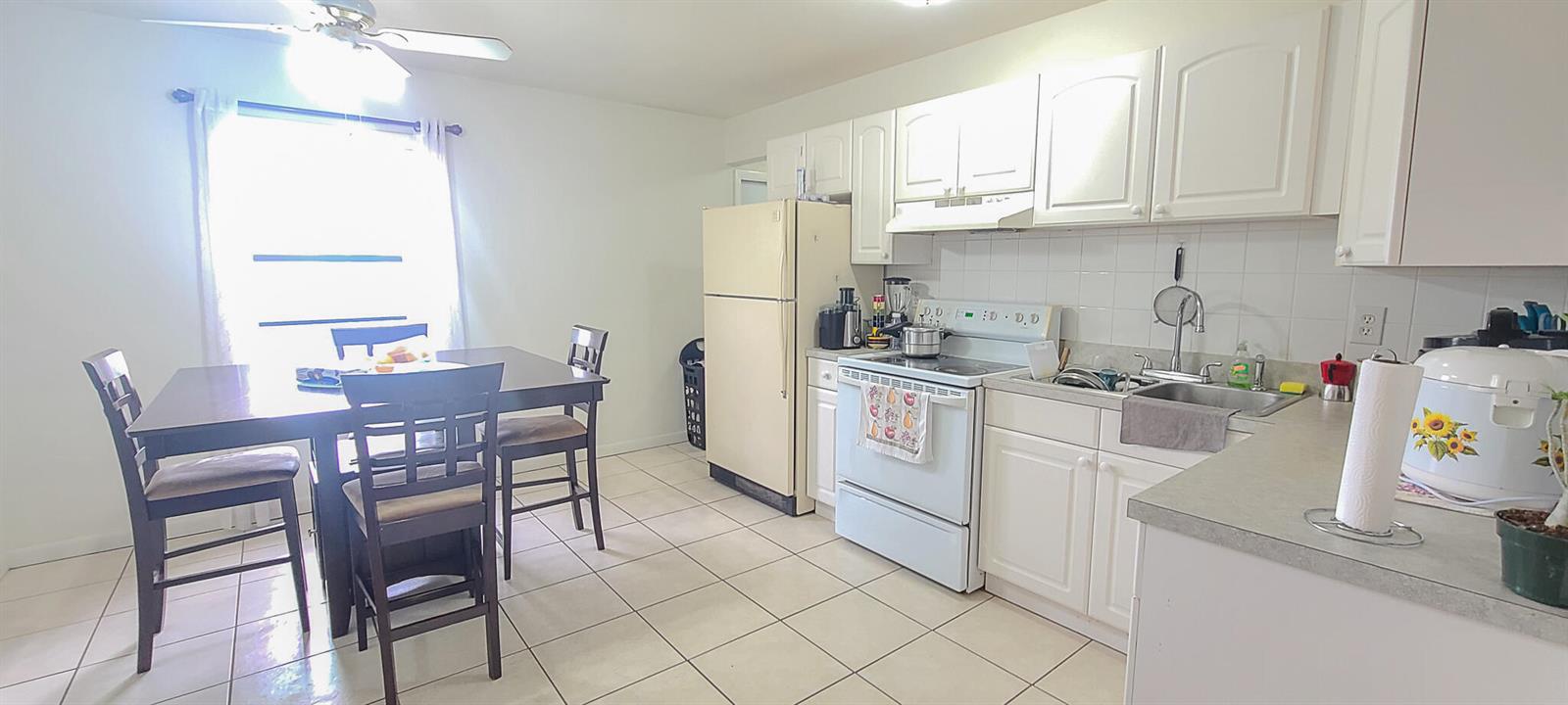 Ver detalles / 0 1800 sq. ft. $ 2026-08-03 0 foto