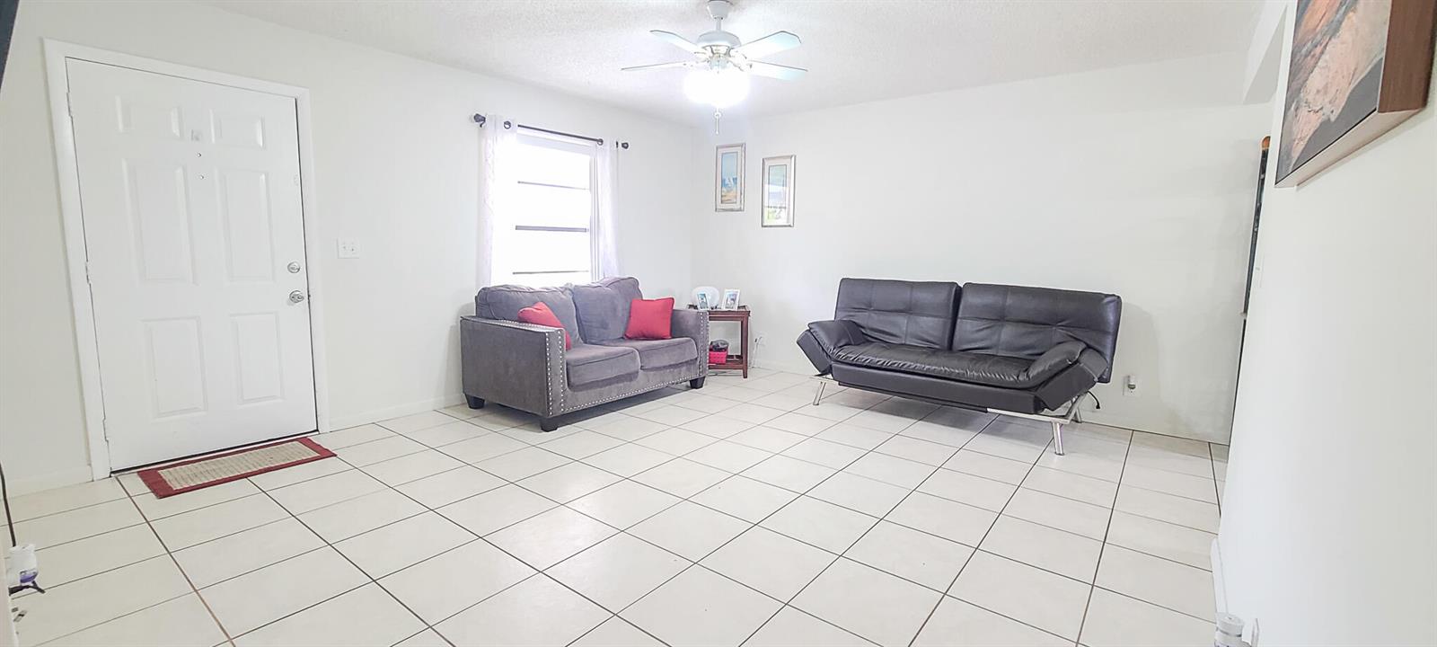 Ver detalles / 0 1800 sq. ft. $ 2026-08-03 0 foto