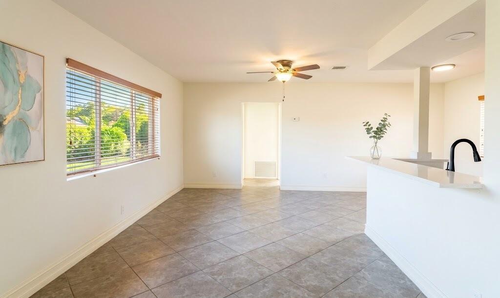   / 0  sq. ft. $ 2026-10-21 0 Photo