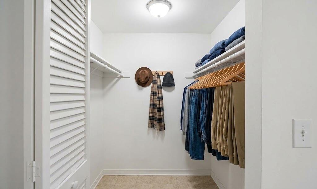   / 0  sq. ft. $ 2026-10-21 0 Photo