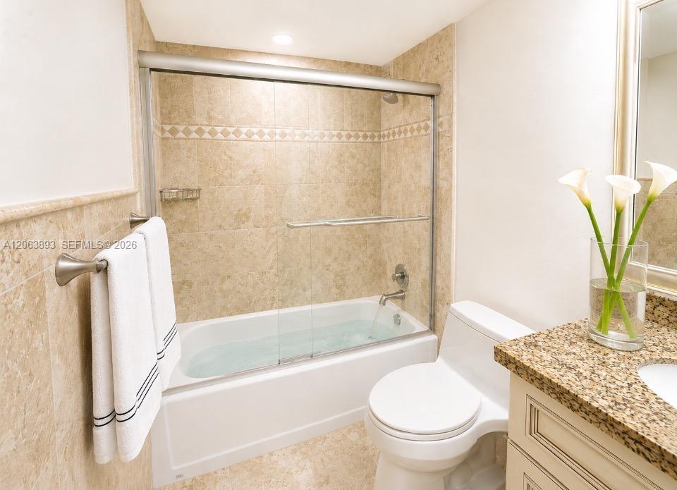 Photo of 2030 Ocean Dr  #521, Hallandale Beach, Florida, 33009 - EASY FLOW FLOOR PLAN