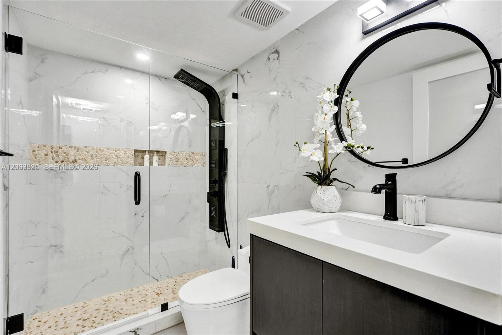 Photo of 2751 Ocean Dr  #301S, Hollywood, Florida, 33019 - 