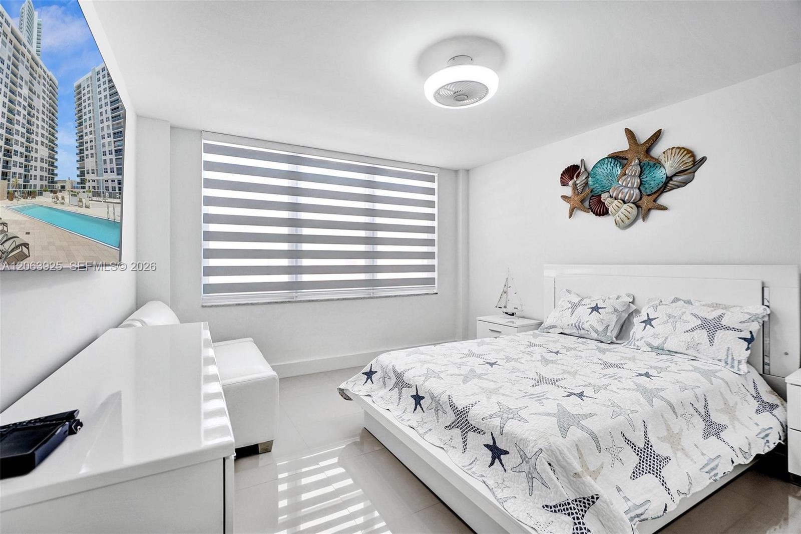 Photo of 2751 Ocean Dr  #301S, Hollywood, Florida, 33019 - 