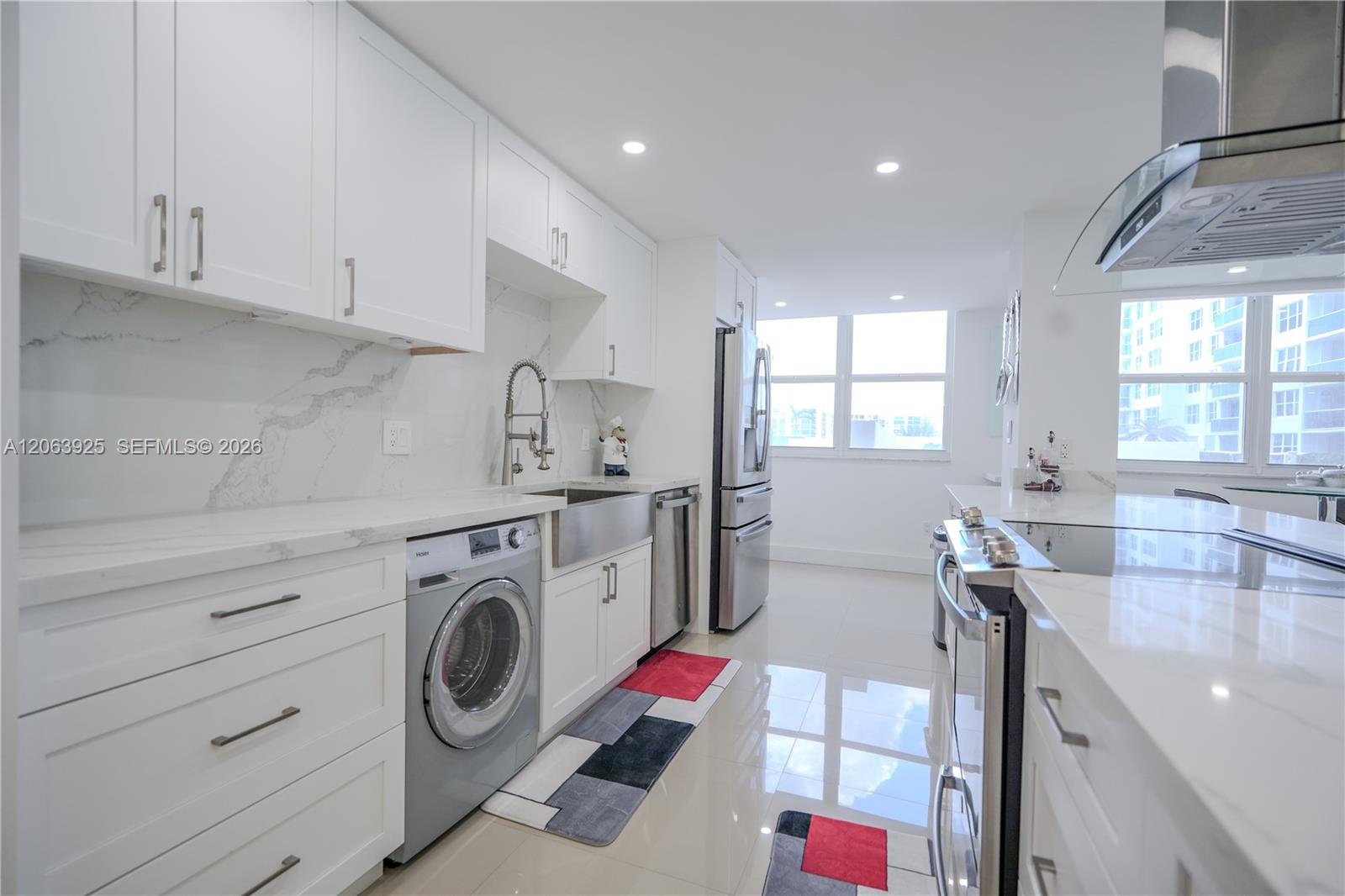Photo of 2751 Ocean Dr  #301S, Hollywood, Florida, 33019 - 