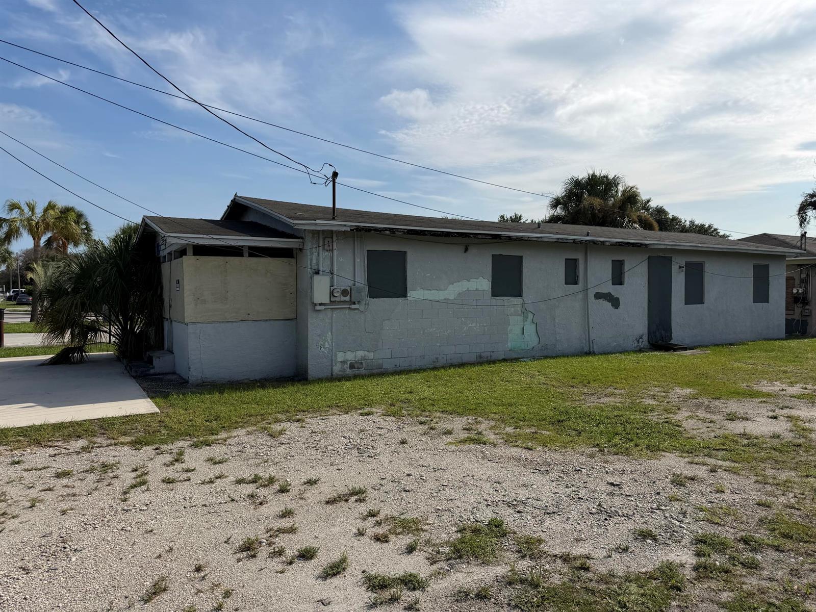 Ver detalles 1 & 2 / 0 1344 sq. ft. $ 2026-08-02 0 foto