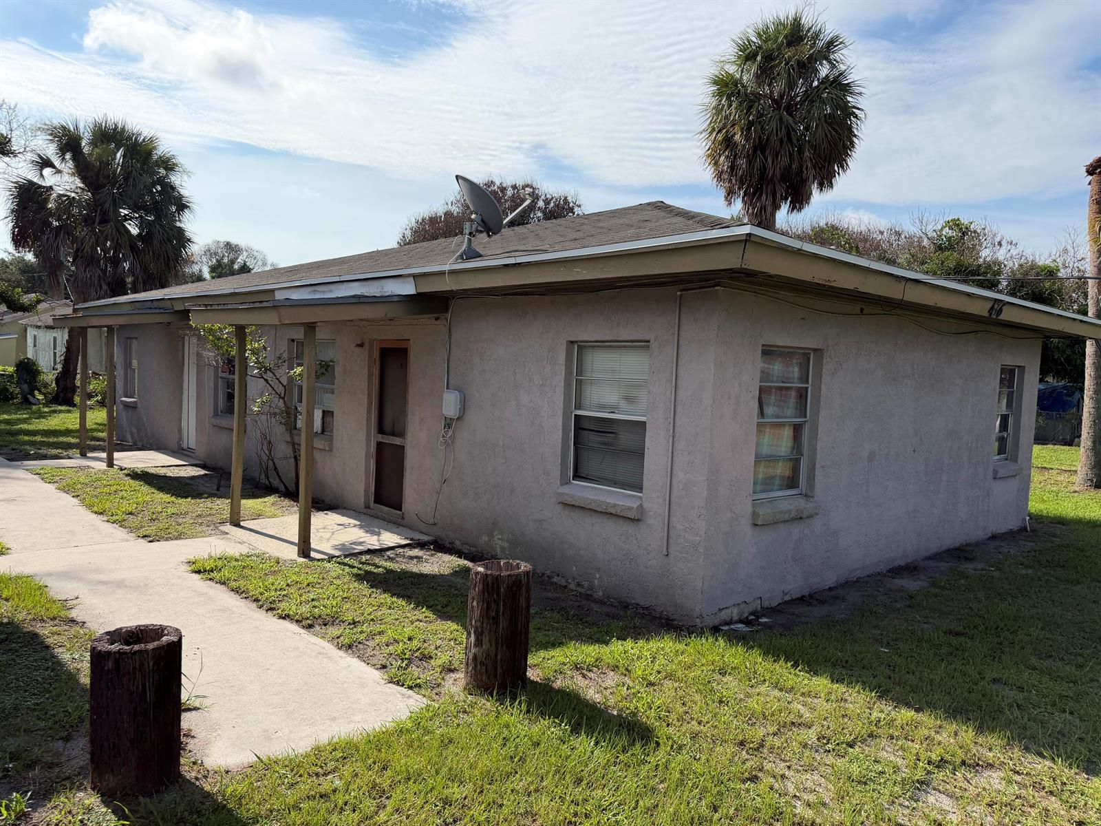 Ver detalles 1 & 2 / 0 1344 sq. ft. $ 2026-08-02 0 foto