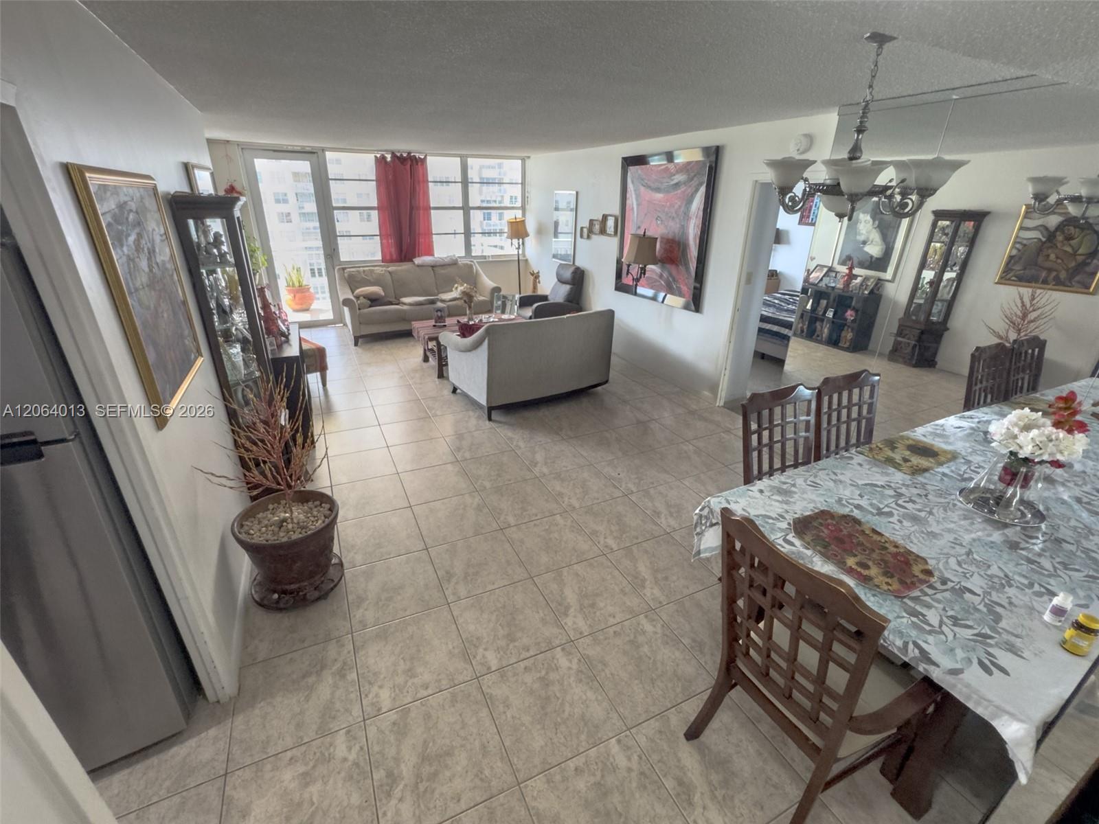 Ver detalles 808 2 / 2 1087 sq. ft. $ 2026-08-02 0 foto