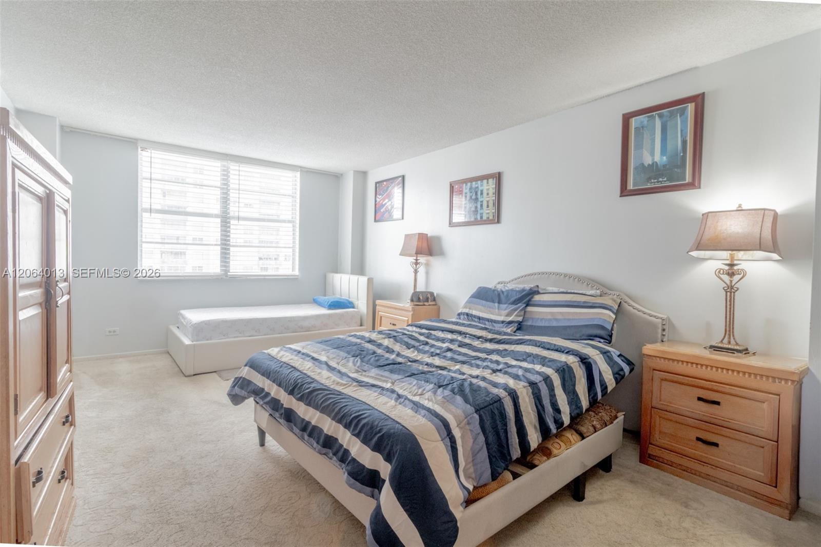 Ver detalles 808 2 / 2 1087 sq. ft. $ 2026-08-02 0 foto