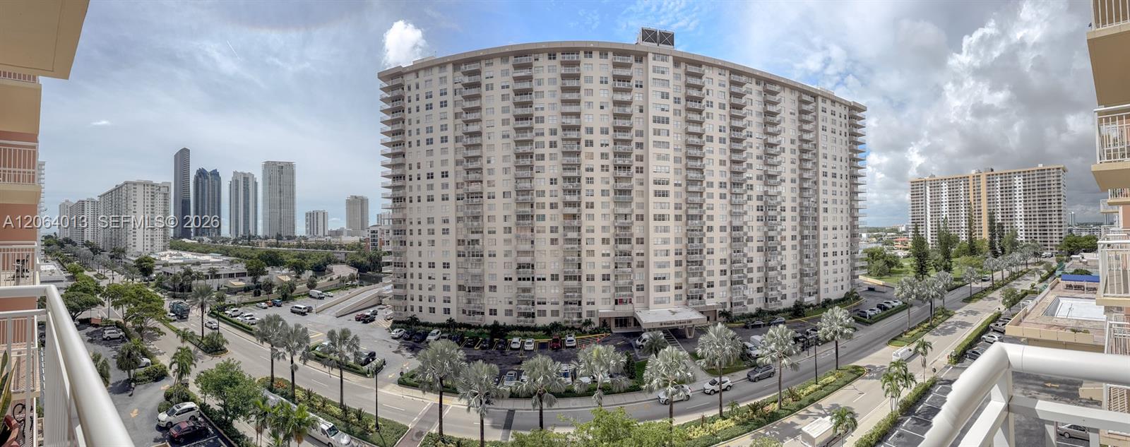 Ver detalles 808 2 / 2 1087 sq. ft. $ 2026-08-02 0 foto