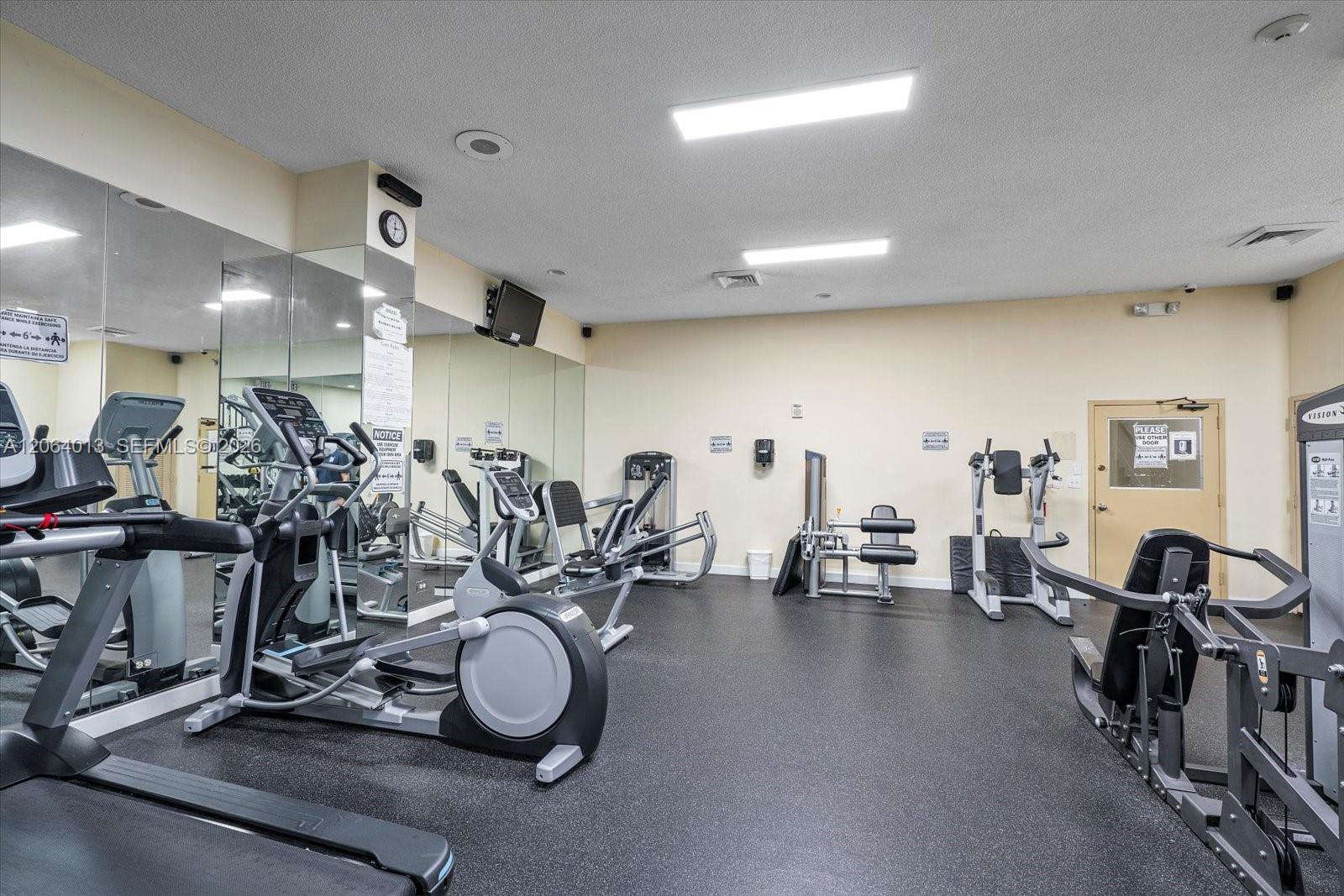 Ver detalles 808 2 / 2 1087 sq. ft. $ 2026-08-02 0 foto