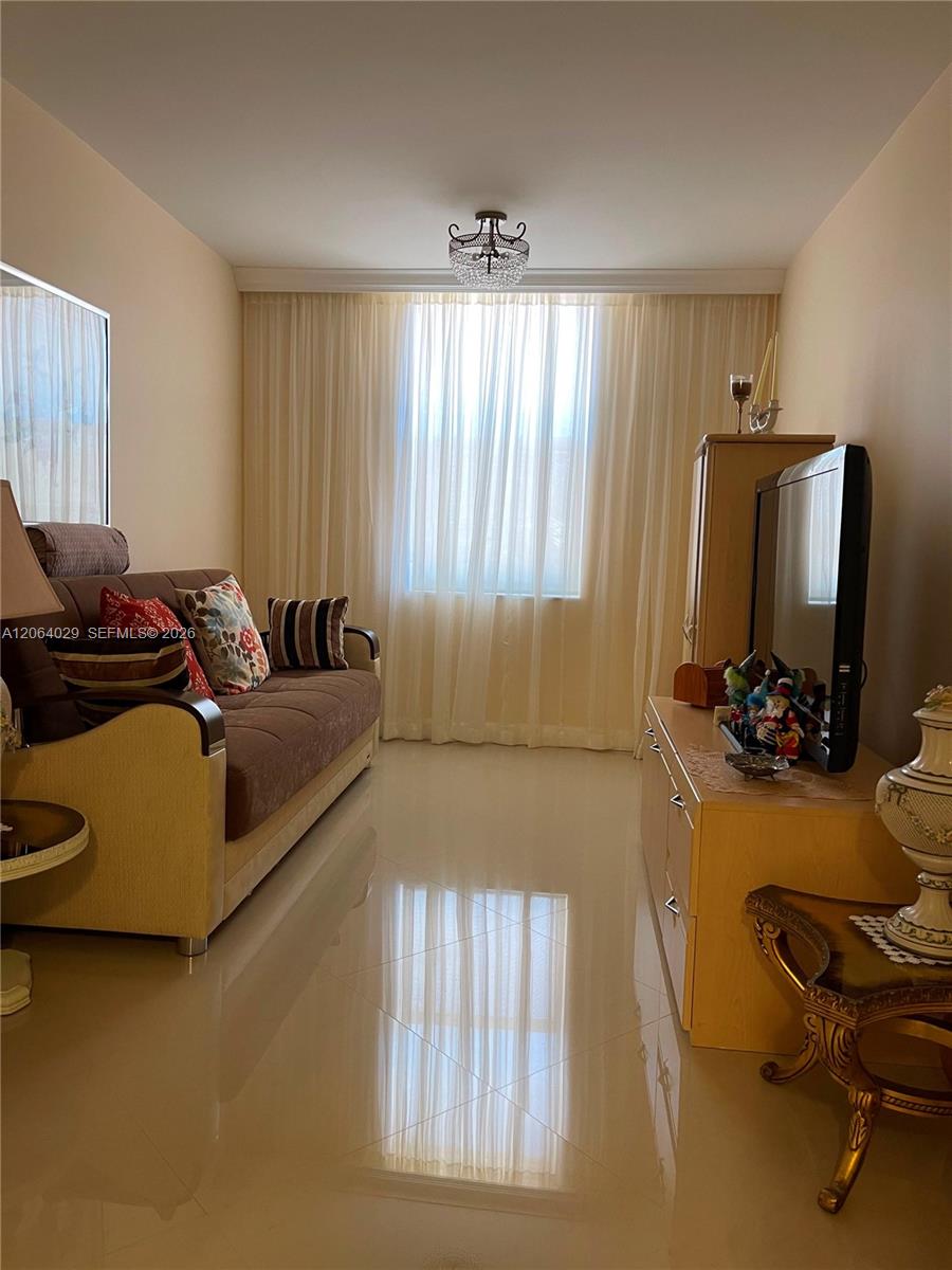 Photo of 1865 Ocean Dr  #3L, Hallandale Beach, Florida, 33009 - 