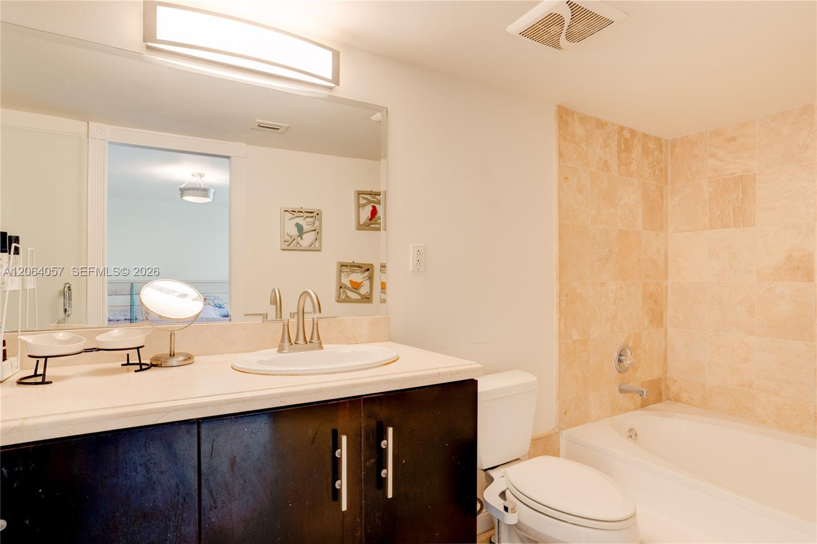 Photo of 2307 7th St (2307), Hallandale Beach, Florida, 33009 -
