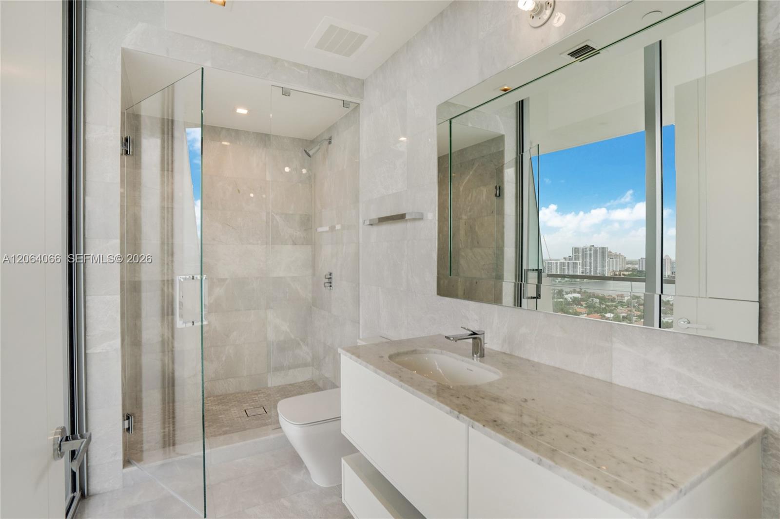 See details 1804 5 / 6 3625 sq. ft. $ 2026-08-03 0 Photo