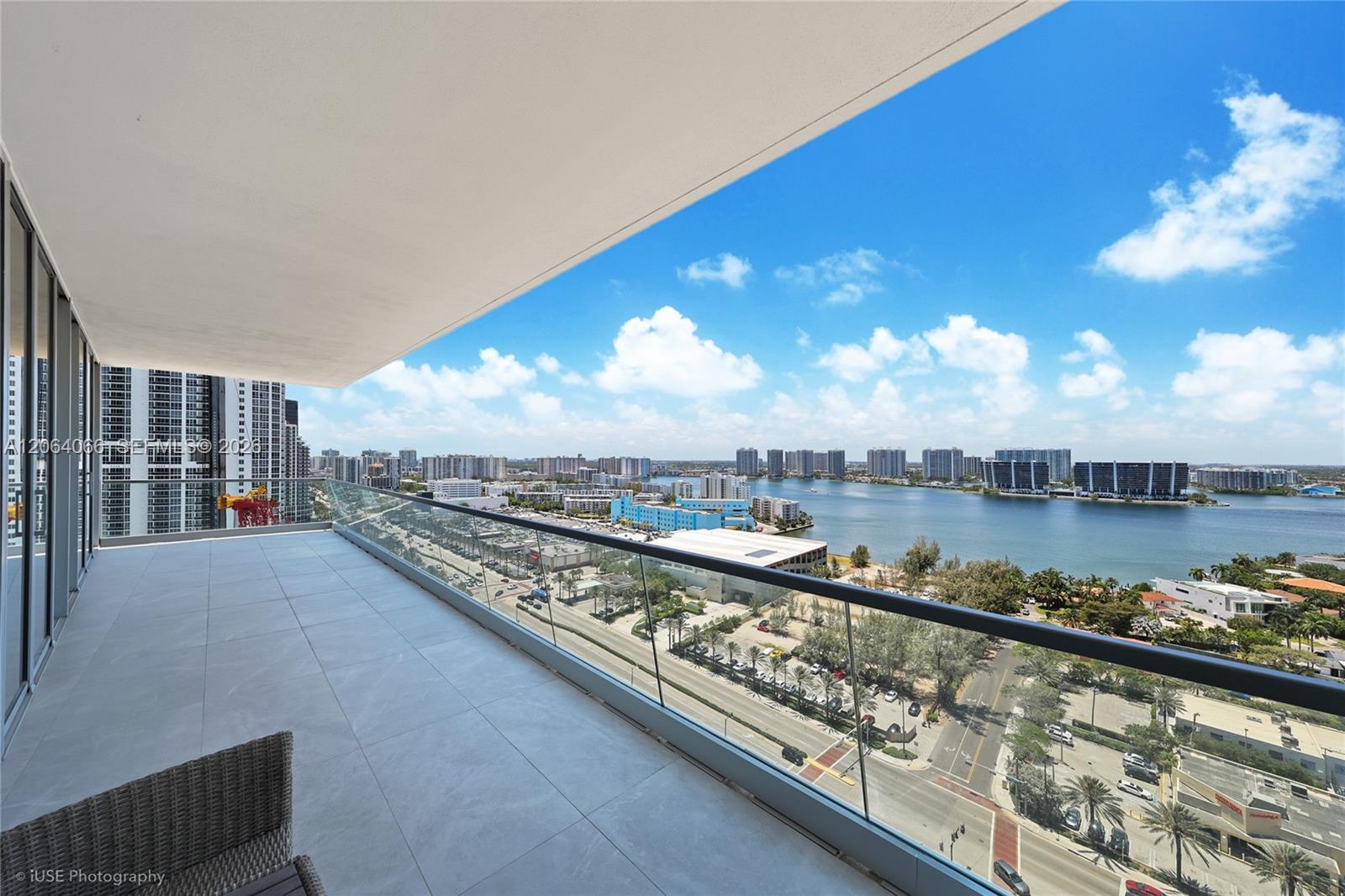 See details 1804 5 / 6 3625 sq. ft. $ 2026-08-03 0 Photo