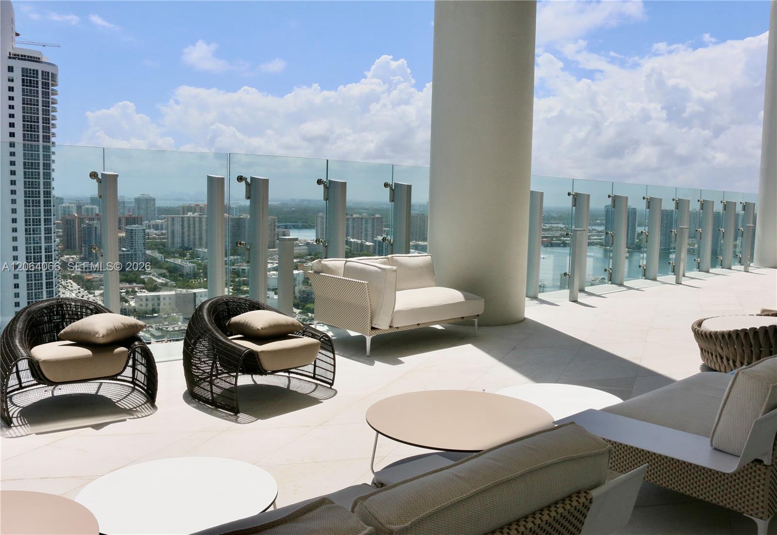 See details 1804 5 / 6 3625 sq. ft. $ 2026-08-03 0 Photo
