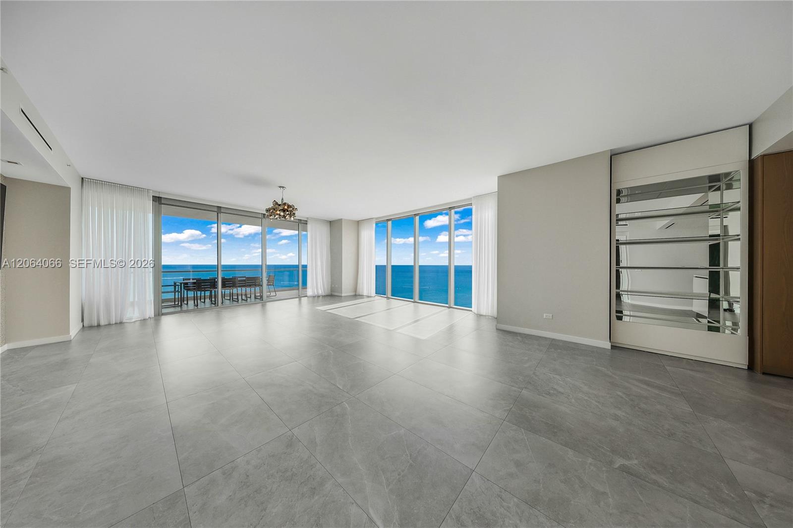 See details 1804 5 / 6 3625 sq. ft. $ 2026-08-03 0 Photo