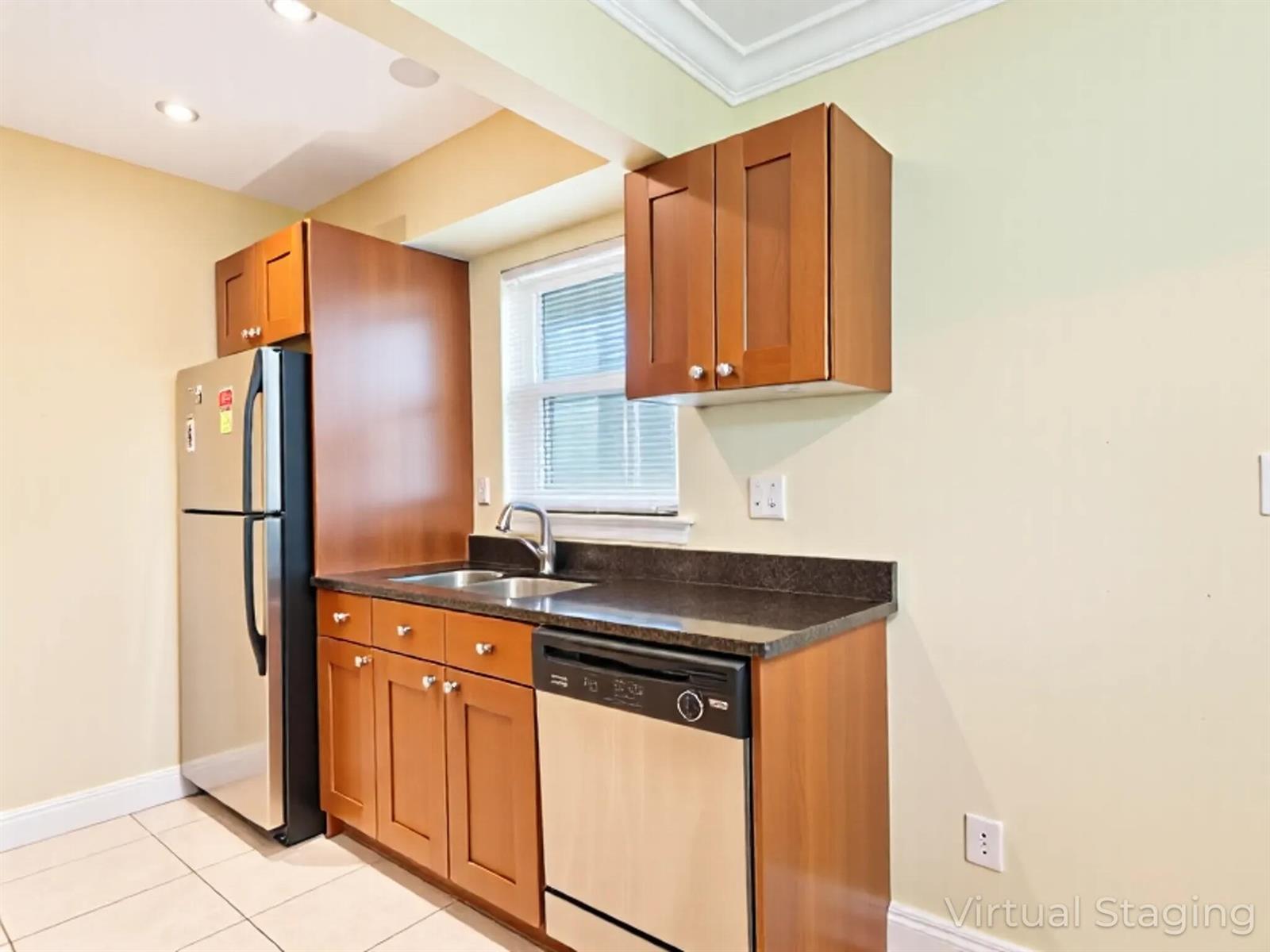   / 0 1984 sq. ft. $ 2026-08-04 0 foto