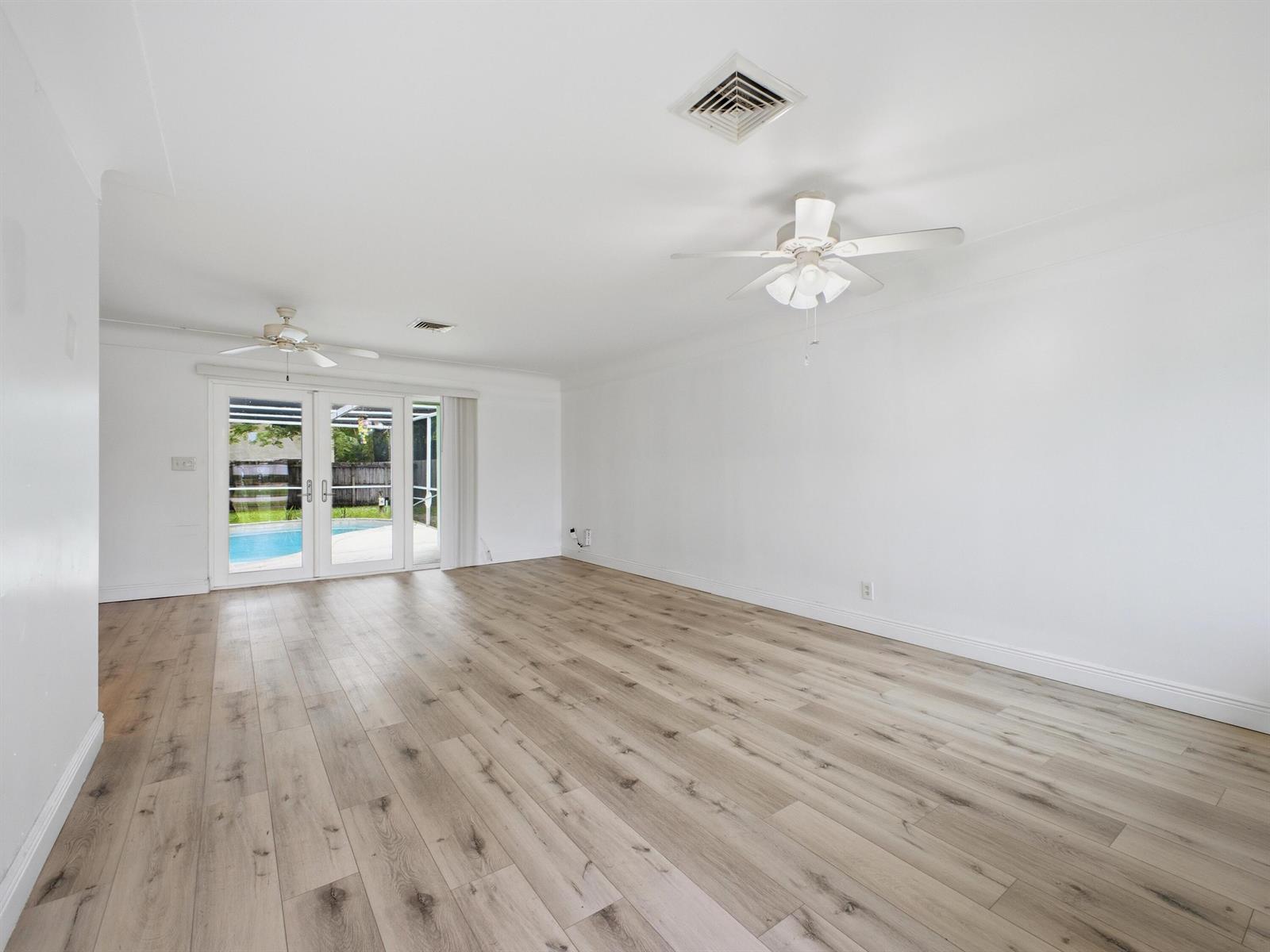   / 0 1984 sq. ft. $ 2026-08-04 0 foto