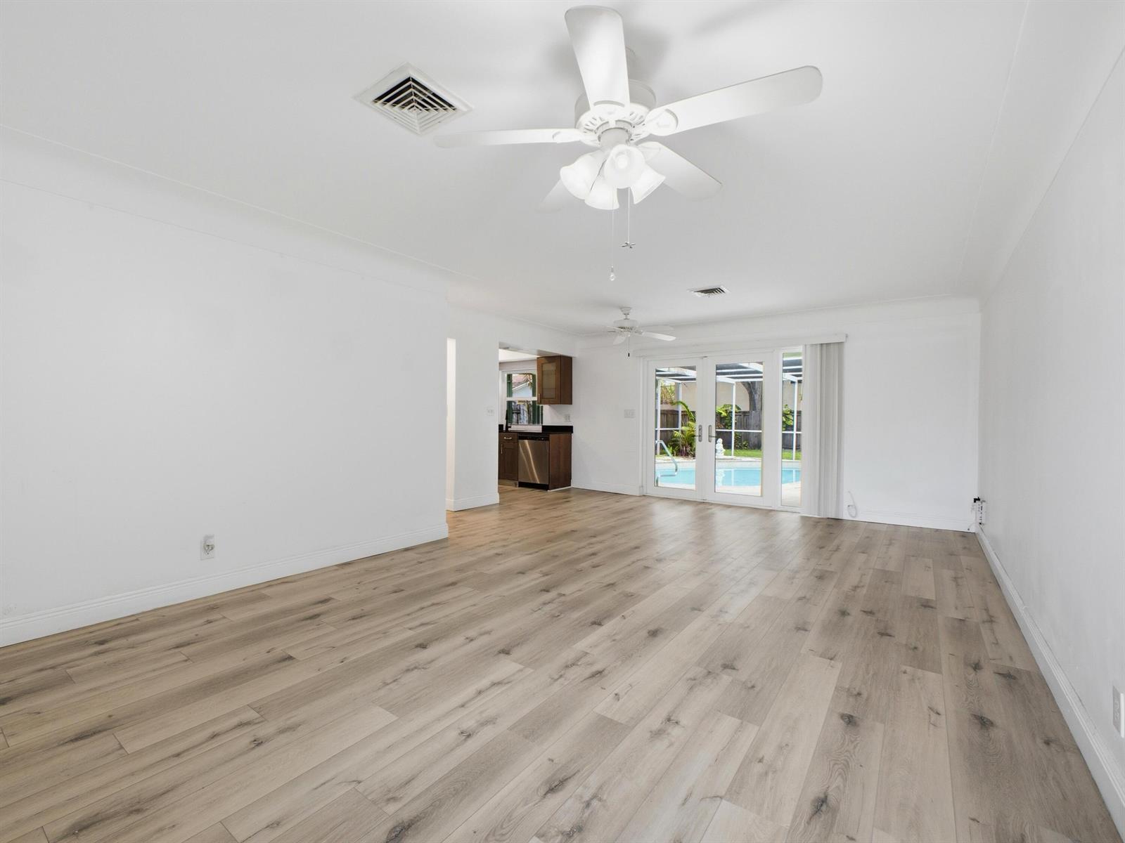   / 0 1984 sq. ft. $ 2026-08-04 0 foto