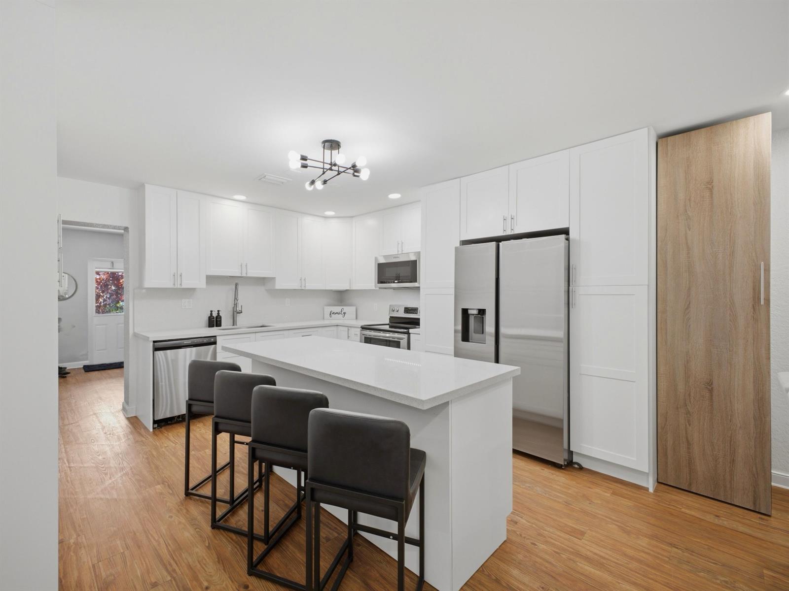   / 0 2779 sq. ft. $ 2026-08-04 0 Photo