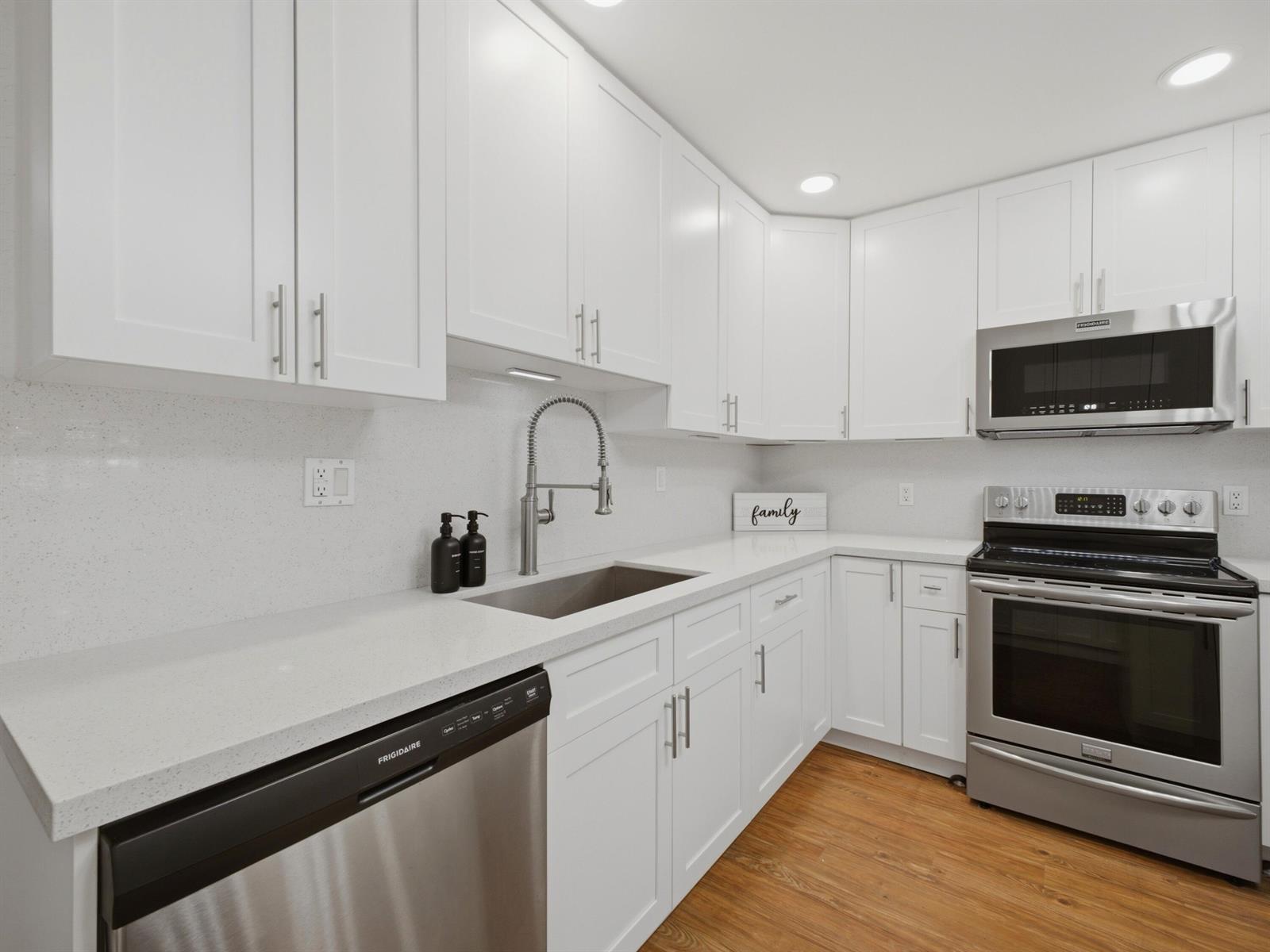   / 0 2779 sq. ft. $ 2026-08-04 0 Photo