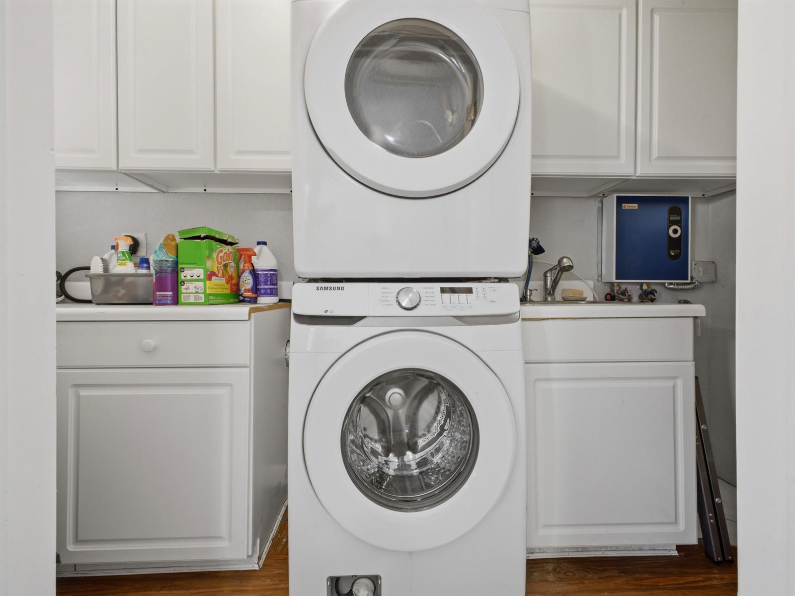   / 0 2779 sq. ft. $ 2026-08-04 0 Photo