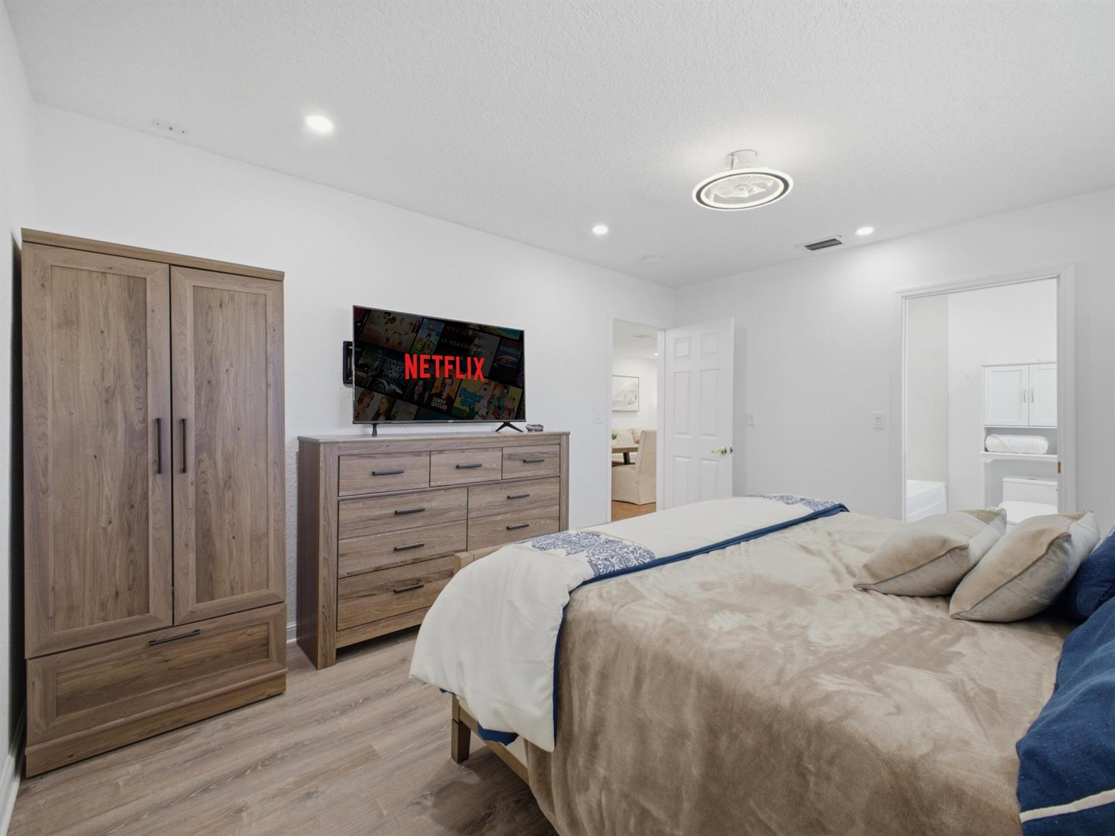   / 0 2779 sq. ft. $ 2026-08-04 0 Photo