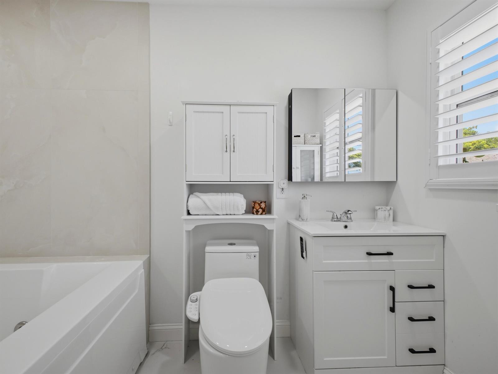   / 0 2779 sq. ft. $ 2026-08-04 0 Photo