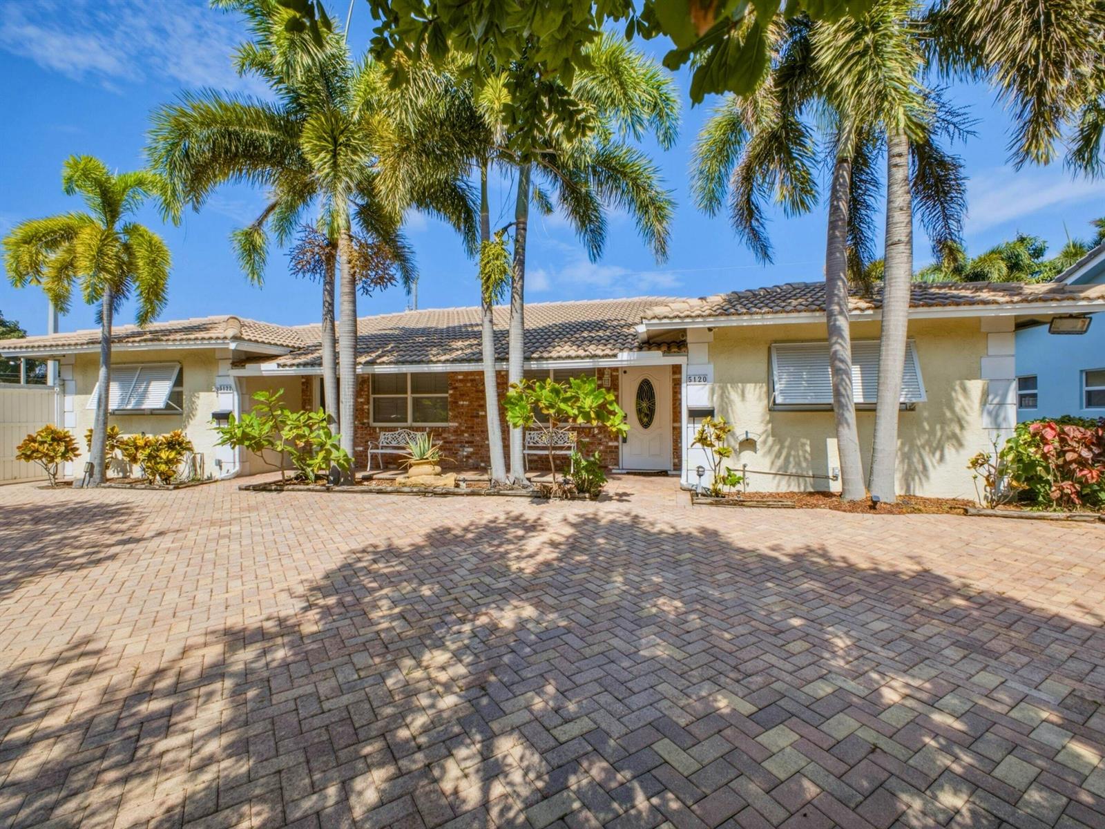   / 0 2779 sq. ft. $ 2026-08-04 0 Photo