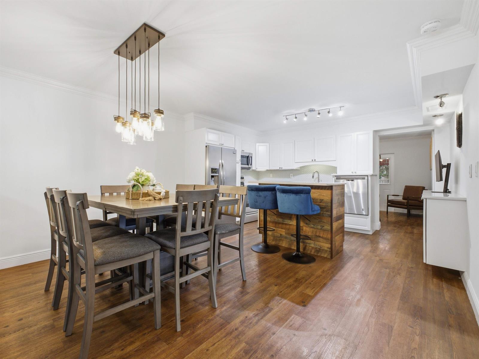   / 0 2779 sq. ft. $ 2026-08-04 0 Photo