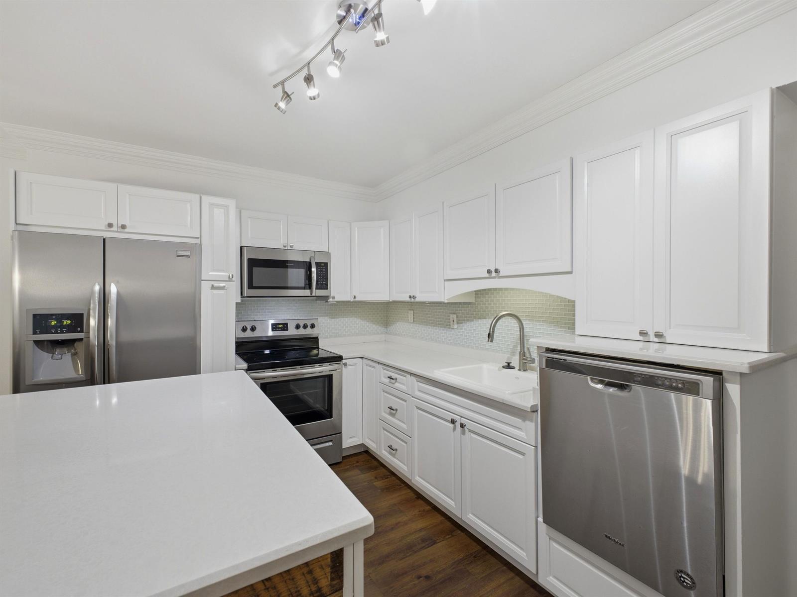   / 0 2779 sq. ft. $ 2026-08-04 0 Photo