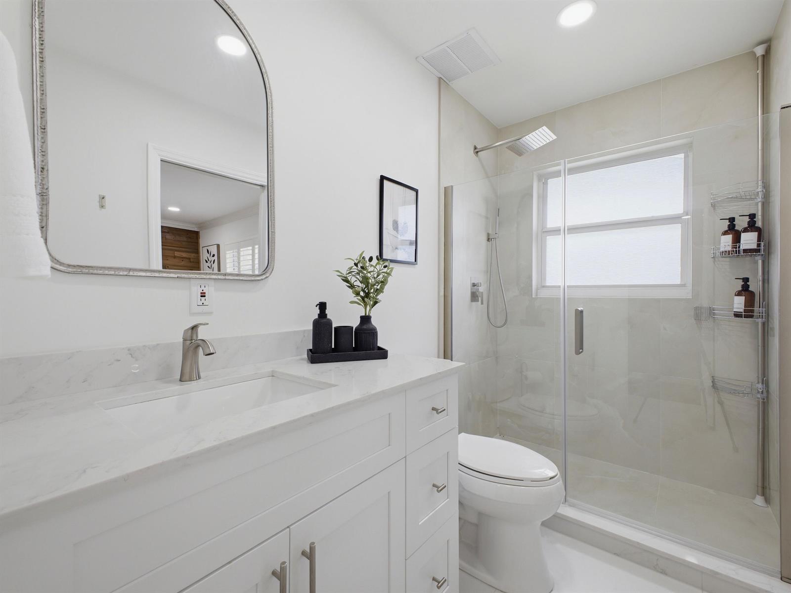   / 0 2779 sq. ft. $ 2026-08-04 0 Photo